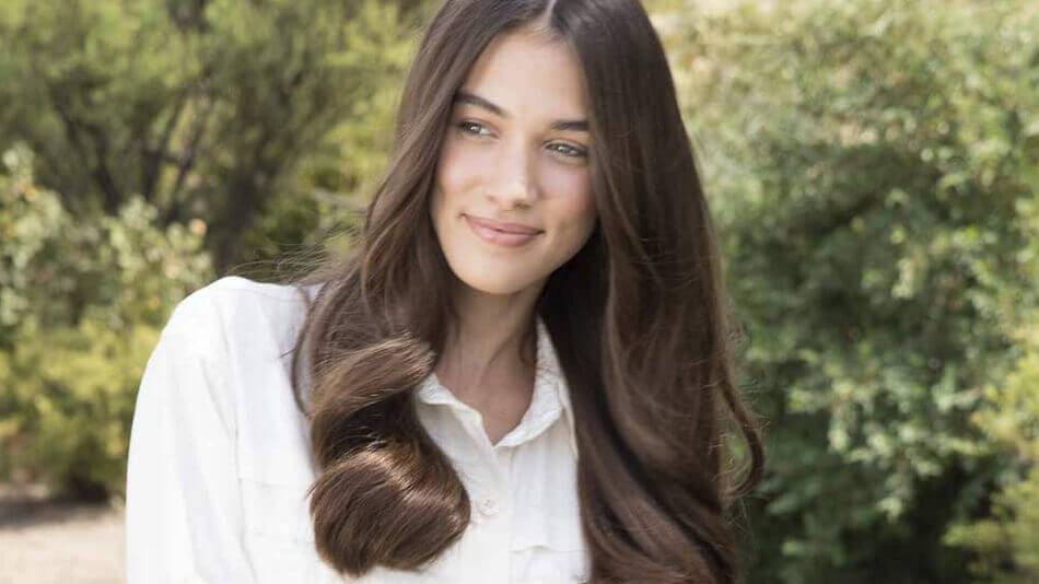 Essayez Une Couleur De Cheveux Chocolat Pour Creer Un Look Tendance Aux Reflets Chauds Garnier Essayez Une Couleur De Cheveux Chocolat Pour Creer Un Look Tendance Aux Reflets Chauds Garnier