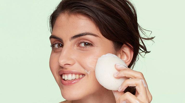 090-LILA-LEMON-GRASS-APPLI-2-050_DESKTOP cropped(3)