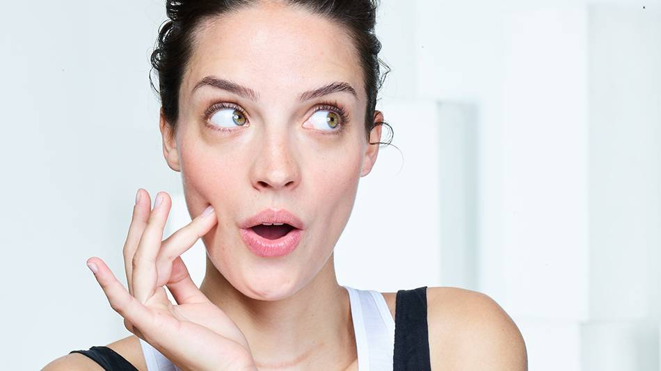 MASK_CHARCOAL_044 DESKTOP_950