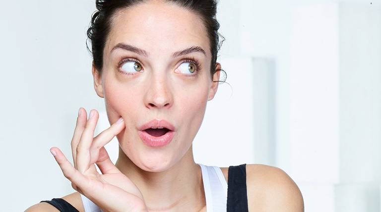 MASK_CHARCOAL_044 DESKTOP cropped(3)